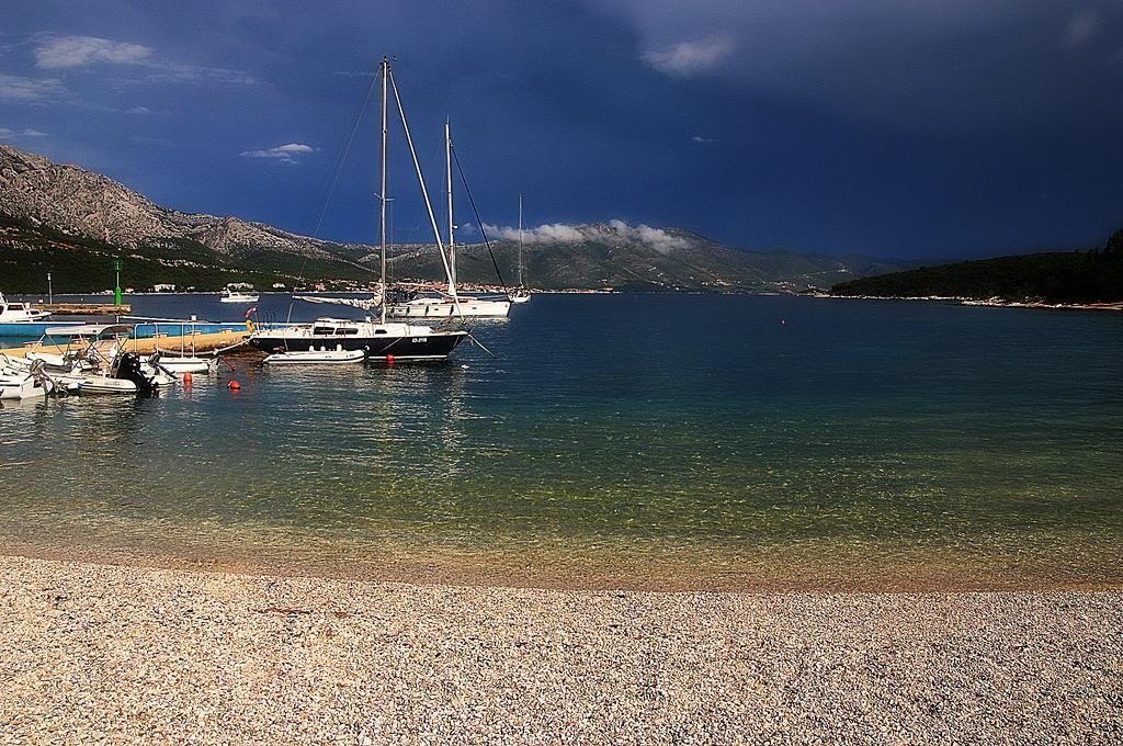 Marina Guesthouse Korcula Town Exterior photo